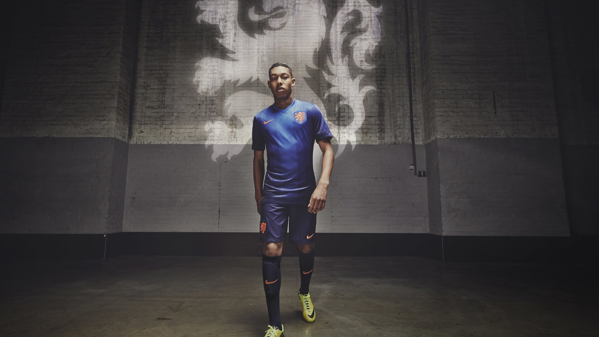 中国足球职业联赛球队战术分析智能化发展，中国足球战略